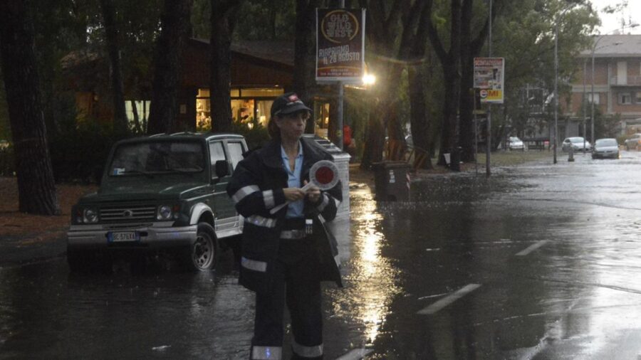 Maltempo in Campania, allerta gialla per tutta la serata di oggi