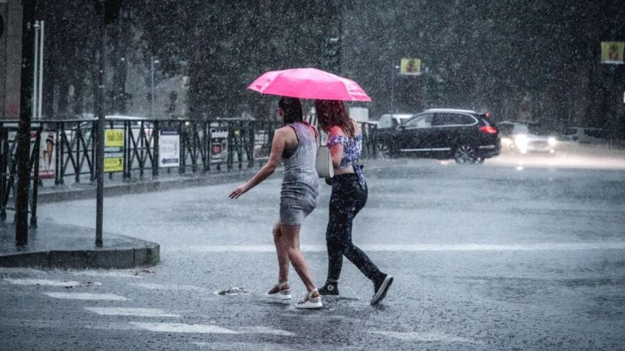 Maltempo in Italia, avvisi di allerta meteo per temporali