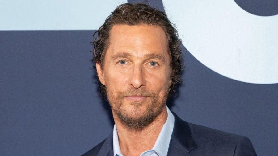 Matthew McConaughey irriconoscibile, l'attore pubblica una foto