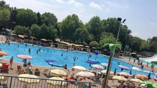 Tragedia al parco acquatico, perde la vita precipitando in acqua, purtroppo non c’è stato nulla da fare: dove e cosa è successo 