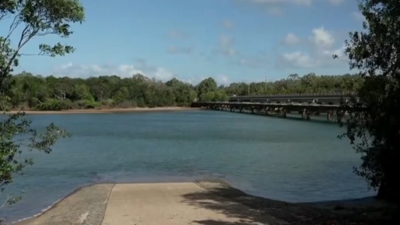 Couple Falls Into Annan River In Australia