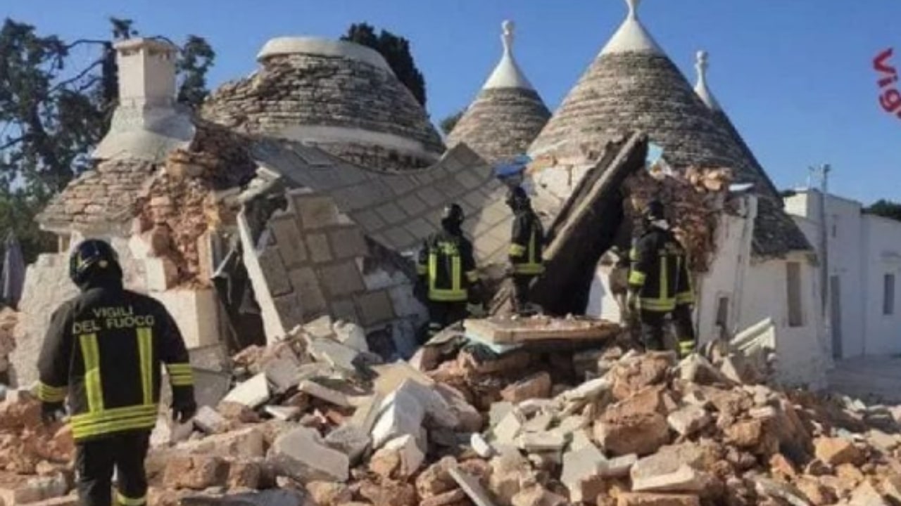 Un trullo esplode a Cisternino