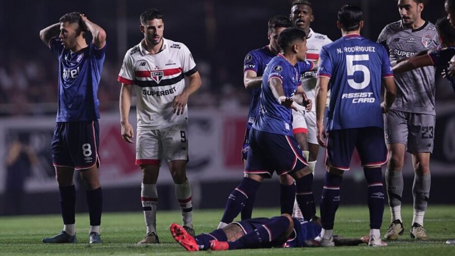 calcio a lutto per il giocatore uruguaiano Juan Izquierdo