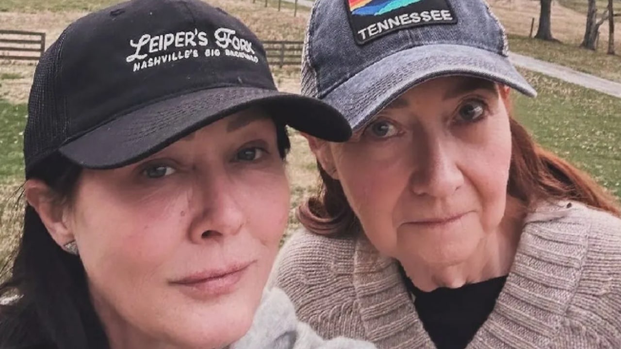 Shannen Doherty e il podcast che prenderà in mano la madre