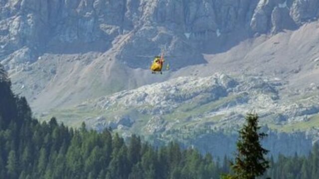 Tragedia in montagna, morti due alpinisti, la drammatica scoperta all’arrivo dei soccorsi: cosa è successo 