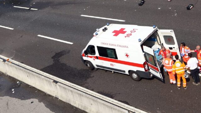 Fatale incidente in autostrada: il bilancio è drammatico, la bambina aveva solo 7 anni