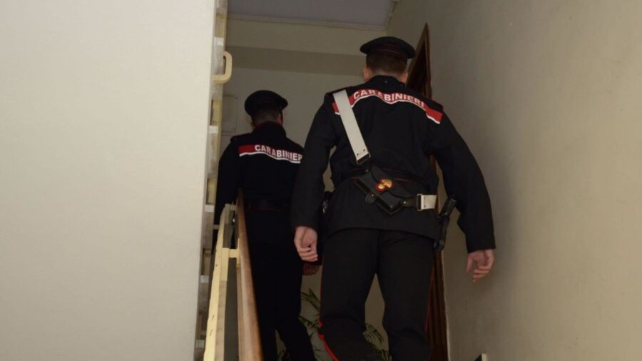 carabinieri at rosanna pilloni's house