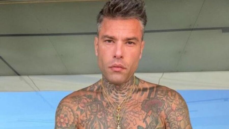 Fedez ricoverato d'urgenza all'ospedale