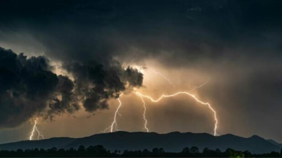 Bad weather in Italy, weather alert warnings