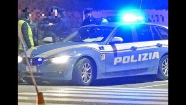 Panico in autostrada, guida contromano e si scontra contro un’auto: dove e cosa è successo