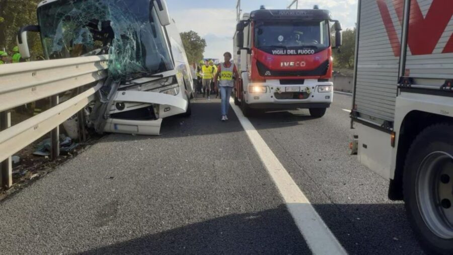 Tragedia sull'A1