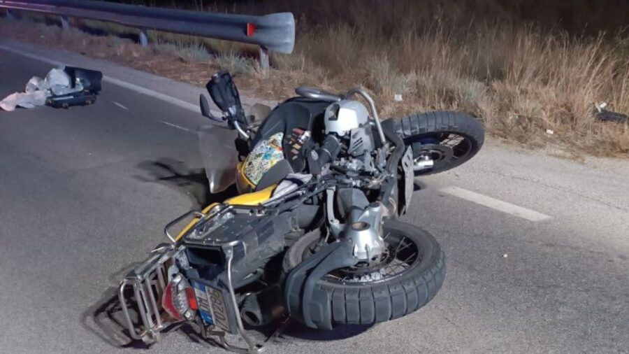 Incidente in moto nella notte