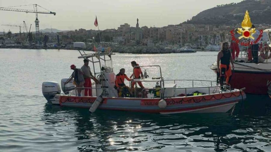 Naufragio della barca a vela a Porticello