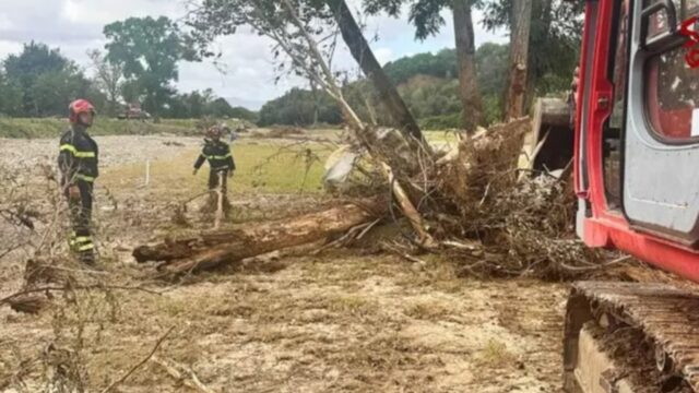 Nonna e neonato scomparsi nel nubifragio in Toscana: arriva il tragico esito delle ricerche