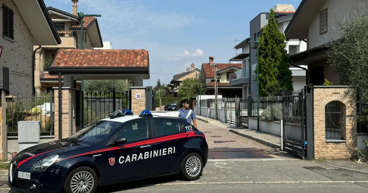 Paderno Dugnano: funeral of the entire family