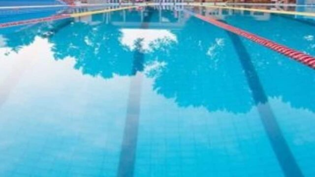 Bambino di cinque anni muore in piscina, la triste scoperta fatta a un anno dalla sua morte