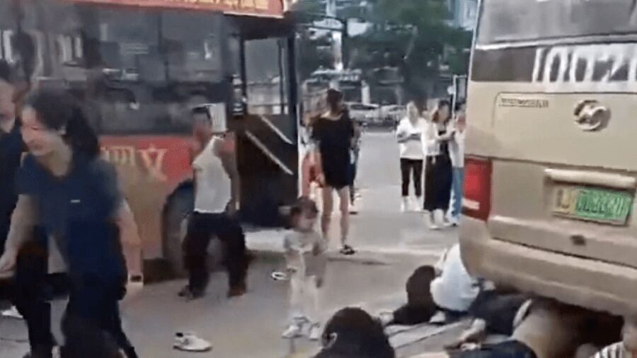 incidente autobus in cina