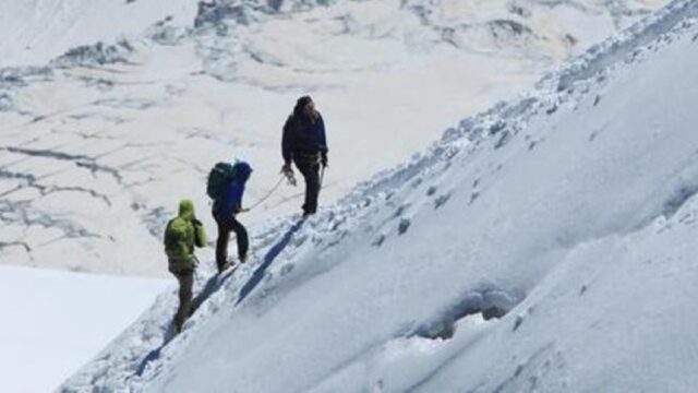 “Veniteci a prendere” 4 alpinisti risultano dispersi sul Monte Bianco: due sono italiani