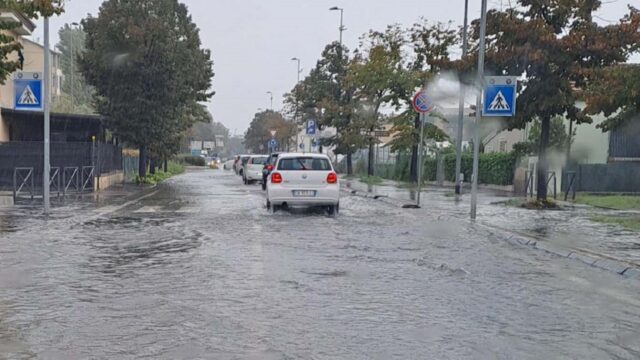 Maltempo in Italia, scatta l’allerta meteo per la giornata di venerdì 20 settembre: le Regioni a rischio