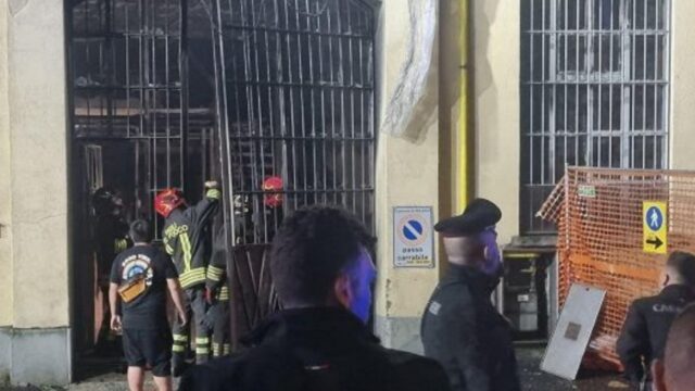 Incendio in un magazzino, morti un fratello ed una sorella di 17 e 19 anni ed un ragazzo di 24 anni: l’ipotesi degli inquirenti