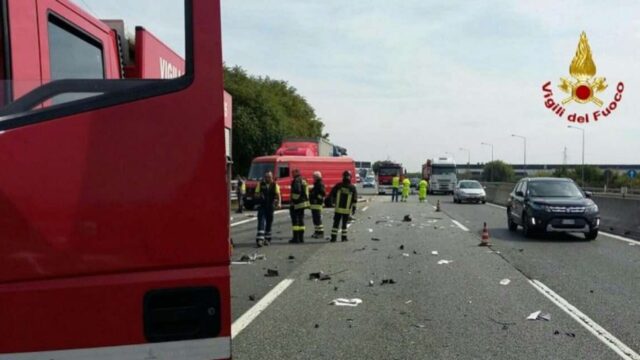 Gravissimo incidente nella notte a Isola d’Asti, due ragazze sono morte sul colpo, i due amici sono in condizioni disperate