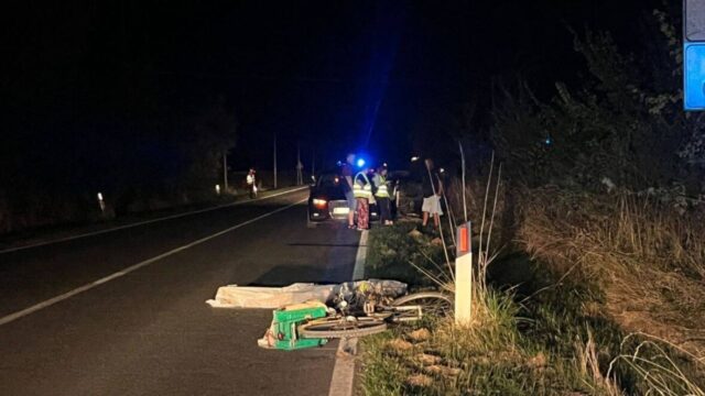 “Trascinato via per metri” Gravissimo incidente per un ciclista, purtroppo è morto: dove e cosa è successo