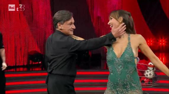 Benedetta Parodi e Fabio Caressa: il duo che conquisterà la pista di Ballando con le stelle