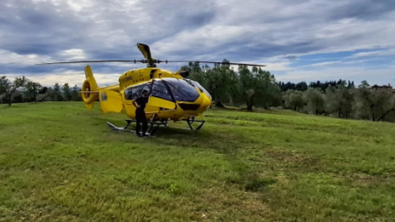 A 53-year-old motorcyclist dies in a collision with a car