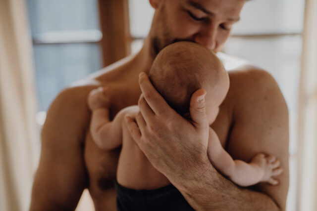 La nuova era dei padri: come la paternità sta cambiando il nostro modo di vivere