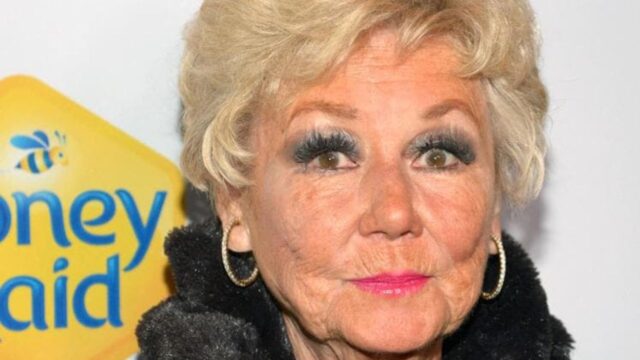 Gravissimo lutto nel cinema, l’amatissima attrice è morta: il doloroso annuncio arriva dalla famiglia