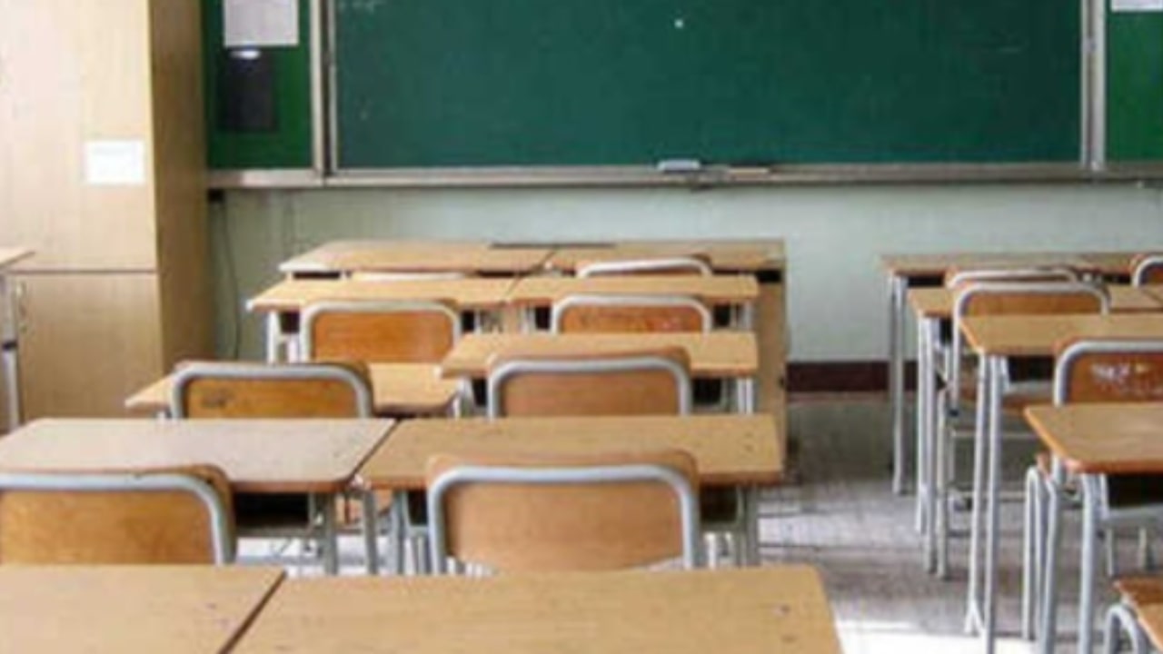 Student goes to the bathroom and then falls into the void