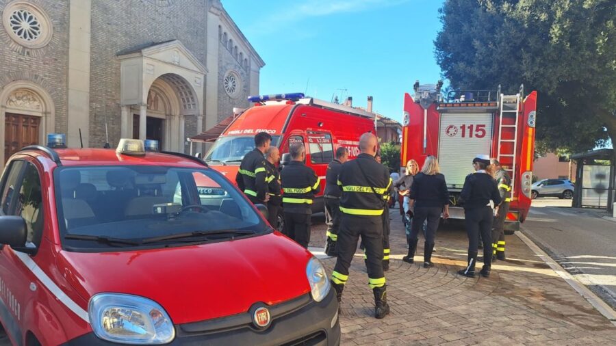 ricerche 15enne scomparso Montignano 