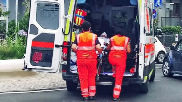 Tragedia in autostrada, bimba di nove anni muore davanti agli occhi dei genitori: dove e cosa è successo