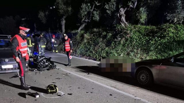 Incidente mortale sull’Appia: coinvolti due ragazzini, purtroppo per uno di loro non c’è stato niente da fare, era giovanissimo