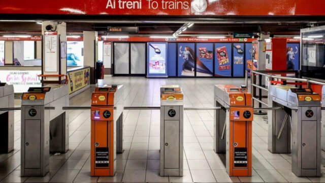 Tragedia sui binari, chiuso un tratto della metro, la situazione è seria: dove e cosa è successo