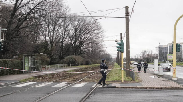 Tragedia, uomo trovato morto sui binari: dove e cosa è successo 