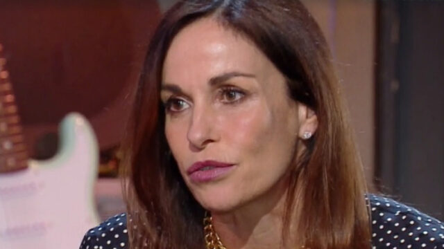 “Costretta a un mese di stop” Incidente per Cristina Parodi: l’annuncio 