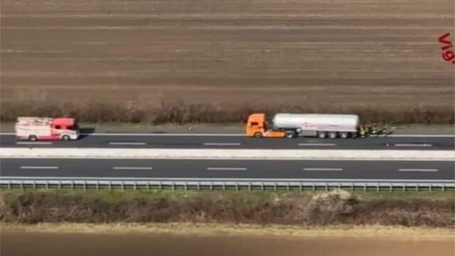 Drammatico scontro tra due mezzi pesanti, autostrada chiusa per ore: dove e cosa è successo